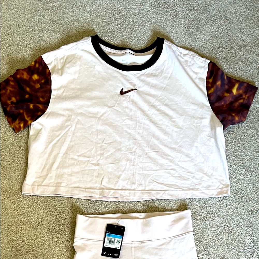 Nike M Pink & Tortoise Tshirt/Leggings Set